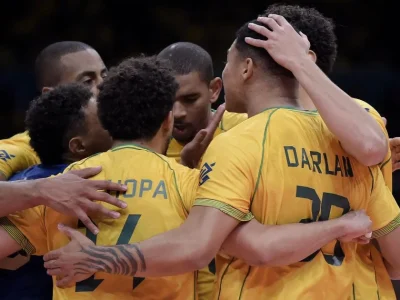 Brasil conquista título do Sul-Americano de Vôlei Masculino ao vencer Argentina e garante vaga nas Olimpíadas de 2028