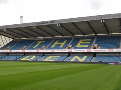 Millwall e West Ham reúnem torcedores no ‘East London Derby’ após 14 anos em confronto marcado por rivalidade histórica
