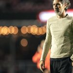 Eduardo Domínguez reflete sobre desafios do futebol brasileiro e compara Atlético com Flamengo