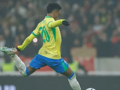 Jogos de futebol de sexta-feira: saiba onde assistir aos amistosos e à Série B do Brasileirão
