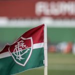 Fluminense fecha patrocínio com Mega Seguros e estreia no clássico contra o Vasco