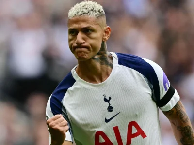 Richarlison é sondado pelo Trabzonspor após negociação frustrada com Everton