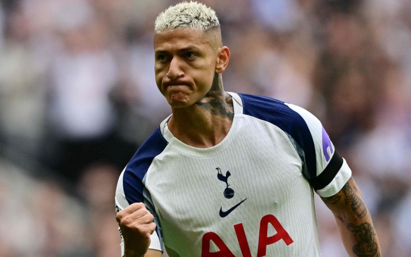 Richarlison é sondado pelo Trabzonspor após negociação frustrada com Everton