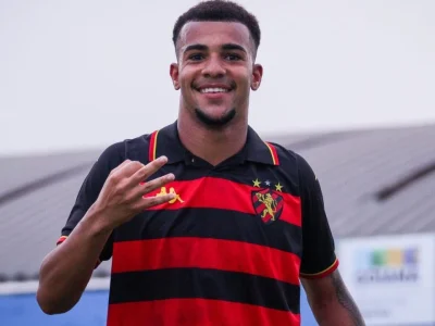 Fluminense manifesta interesse em Arthur Maron, atacante do Sport; primeira proposta é rejeitada