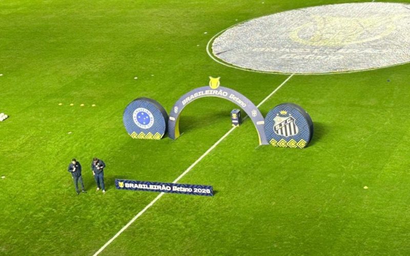 Santos e Cruzeiro confirmam escalações para duelo decisivo no Campeonato Brasileiro