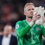 Kasper Schmeichel revela dificuldade após aposentadoria: "Sou motorista de Uber em tempo integral"