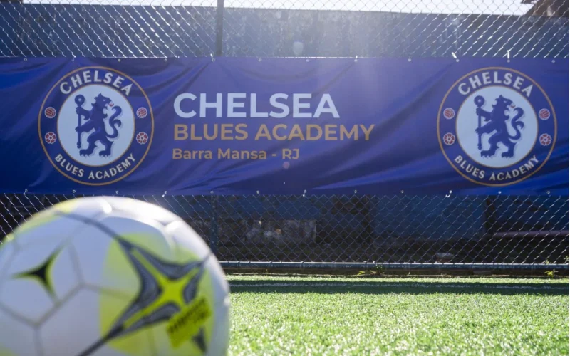 Chelsea inaugura a Chelsea Blues Academy no Brasil com meta de 15 unidades até 2027