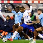 Hoje tem futebol na tela: saiba onde assistir às grandes partidas da segunda-feira (28)
