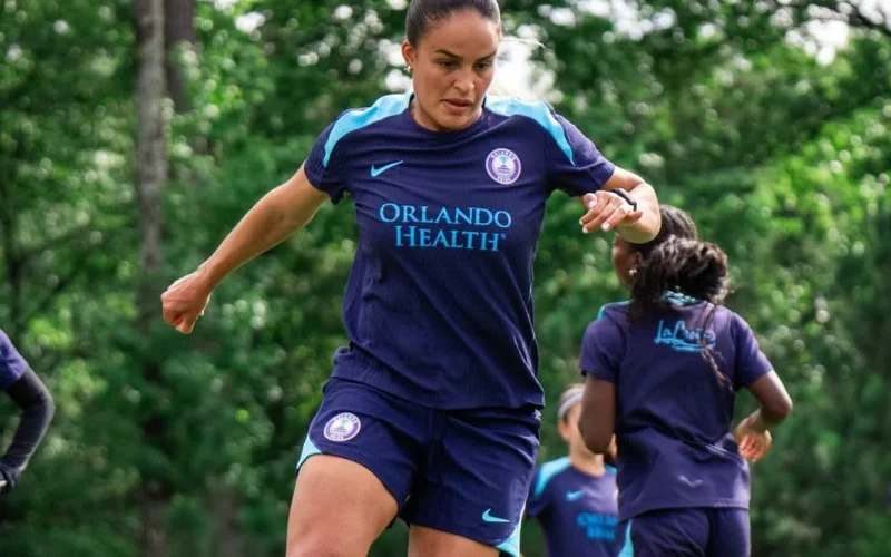 Orlando Pride rescinde contrato com Gabi Nunes após apenas um mês de contratação