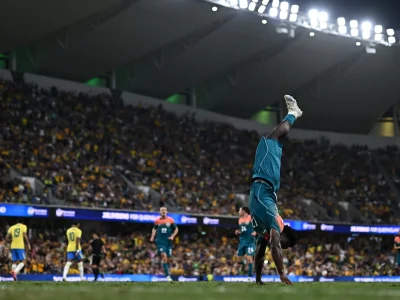 Brasil empata com a Austrália e sofre gol pela segunda vez na história do confronto