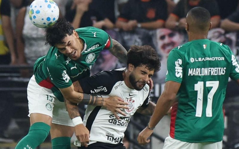 CBF define arbitragem para o clássico Palmeiras x Corinthians no Brasileirão