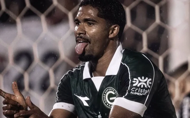Goiás vira sobre o Avaí e mantém esperanças de acesso na Série B do Brasileiro