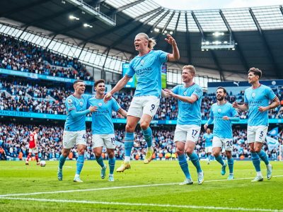 Haaland brilha com gol decisivo e City vence United com um a menos na Premier League