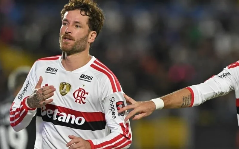 Flamengo supera pressão e bate Independiente del Valle em início promissor nas quartas da Libertadores
