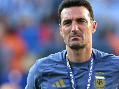 Scaloni confirma desejo de permanecer como técnico da Argentina e inicia negociações com a AFA