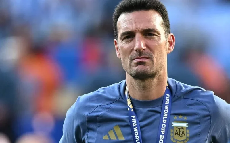 Scaloni confirma desejo de permanecer como técnico da Argentina e inicia negociações com a AFA