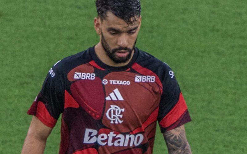 Lanús provoca Flamengo com valor da contratação de Lucas Paquetá após vitória na Recopa