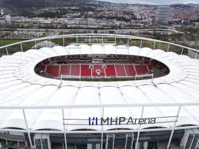 Stuttgart busca manter embalo contra Borussia Dortmund na 4ª rodada da Bundesliga; saiba onde assistir