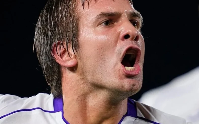 Mastantuono brilha e faz história ao se tornar o jogador mais jovem argentino a marcar hat-trick na Europa, superando Messi na Fiorentina