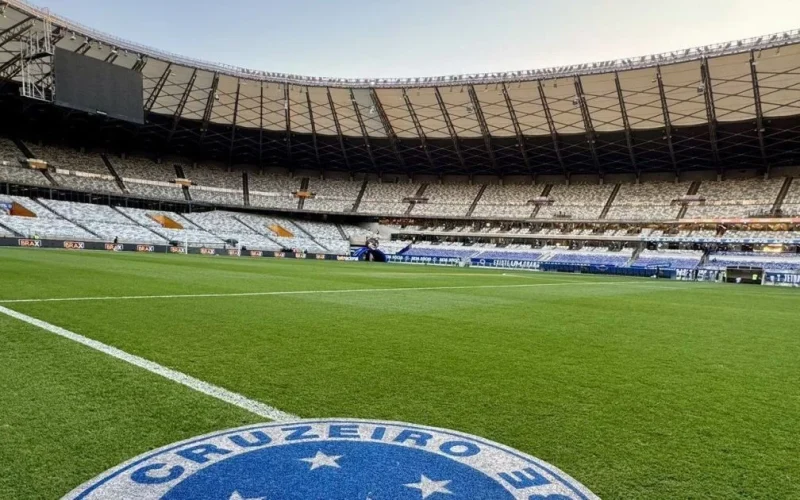 Terça-feira com clássico mineiro na Copa do Brasil e jogos importantes na Libertadores, Champions League e mais