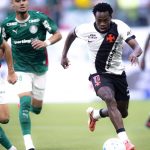 Vasco e Palmeiras duelam em mata-mata pela semifinal da Copa do Brasil com retrospecto equilibrado