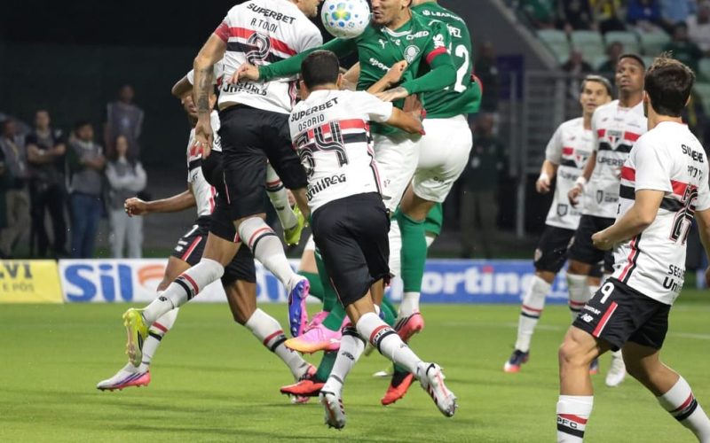 Palmeiras vence São Paulo por 2 a 0 com gols de Murilo e Vitor Roque em clássico do Brasileiro