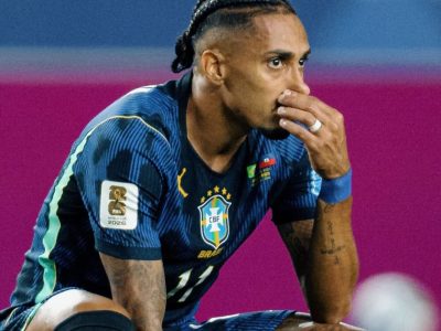 Raphinha não aparece entre os concorrentes à Bola de Ouro 2026, aponta imprensa europeia