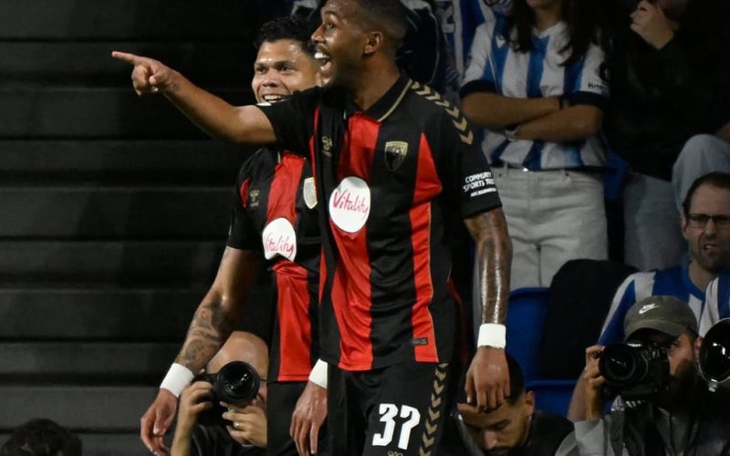 Bournemouth estreia na Liga Europa com vitória sobre a Real Sociedad e gol de Rayan