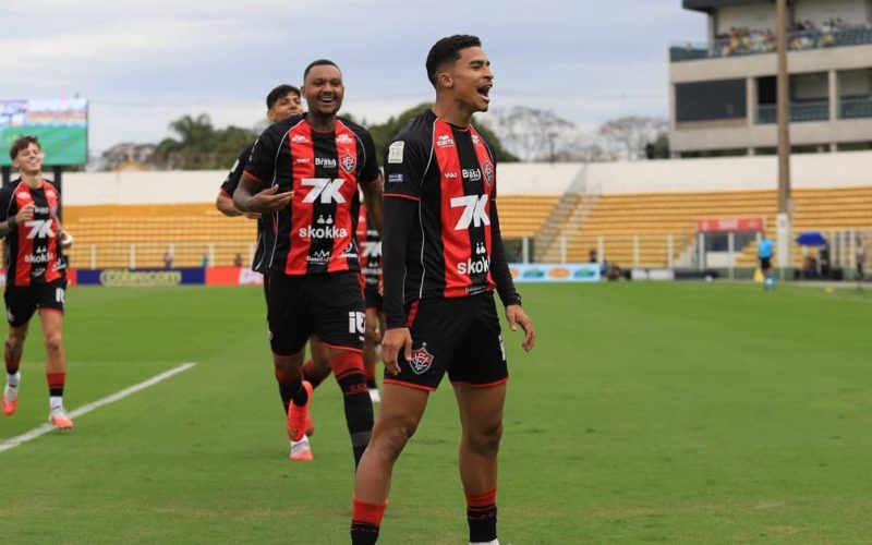Mirassol e Vitória empatam em jogo decisivo pela luta contra o rebaixamento no Brasileirão