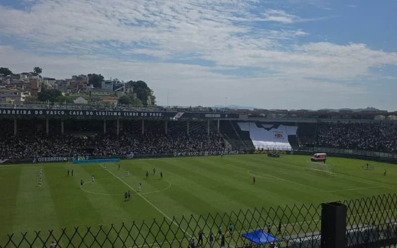 Vasco faz história e registra maior público em final de futebol feminino no Rio com 8.004 torcedores em São Januário