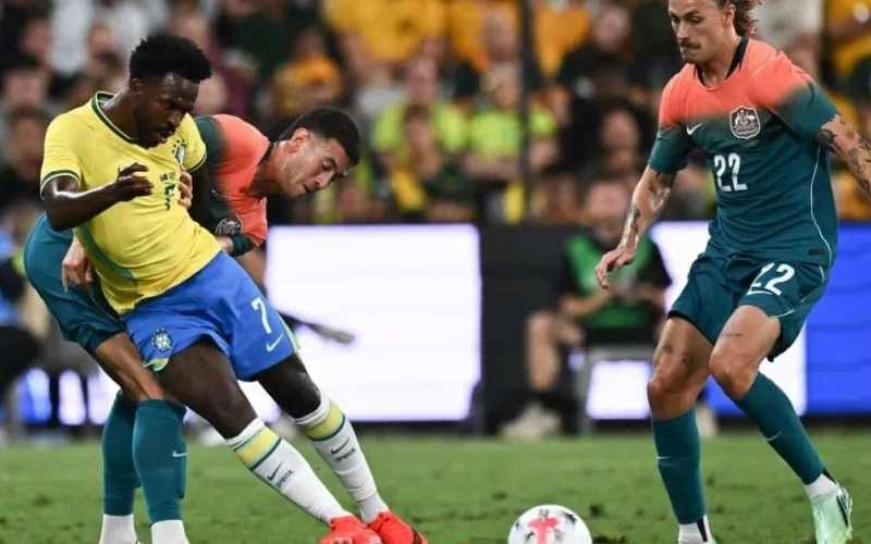 Imprensa espanhola critica desempenho da Seleção Brasileira em empate com a Austrália e aponta necessidade de reconstrução sob Ancelotti