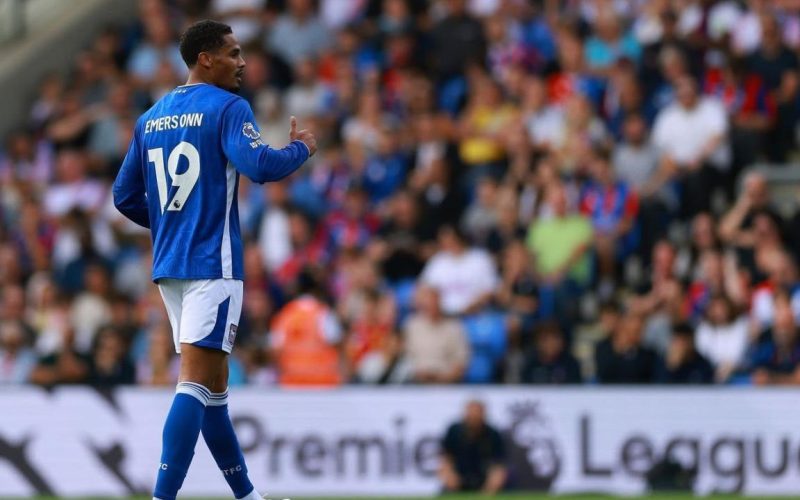 Emersonn brilha no Ipswich e sonha em ser destaque na Premier League: "Quero estar entre os melhores"
