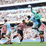 Manchester City lidera a Premier League após derrota do Arsenal para o Brighton