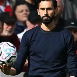 Álvaro Arbeloa faz história na Premier League ao pontuar contra o Liverpool como ex-jogador do clube