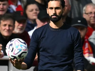 Álvaro Arbeloa faz história na Premier League ao pontuar contra o Liverpool como ex-jogador do clube