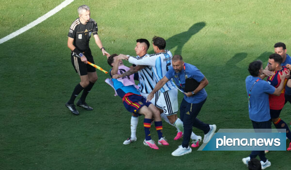 FIFA investiga confusões da Argentina após derrota na final da Copa do Mundo contra a Espanha