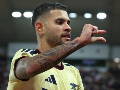 Bruno Guimarães brilha em vitória do Arsenal sobre o Sunderland e marca seu primeiro gol pela equipe