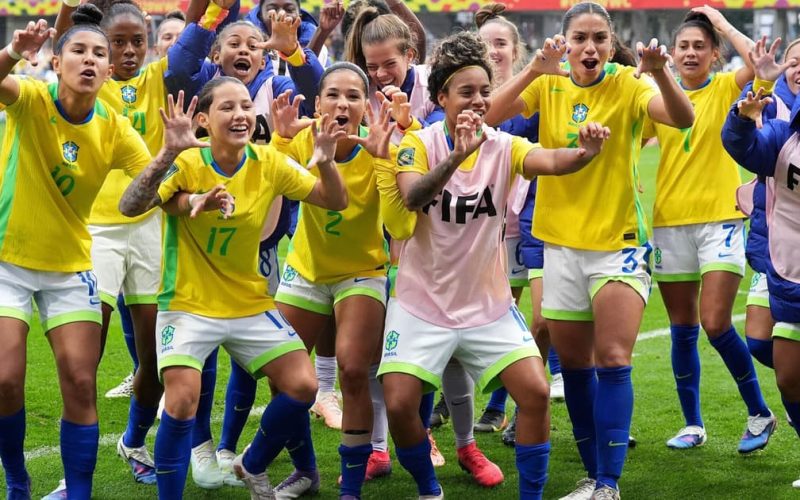 Brasil supera Inglaterra de virada e mantém 100% na Copa do Mundo Feminina Sub-20