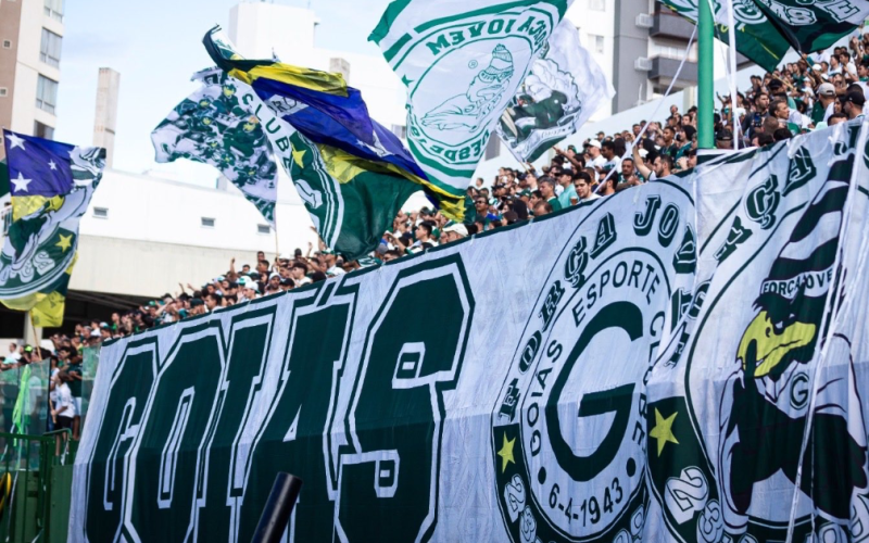 Goiás busca sequência positiva contra o Avaí em duelo decisivo da Série B