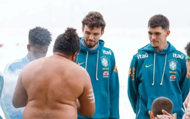 Imprensa australiana critica postura de jogadores da Seleção Brasileira em cerimônia de boas-vindas em Townsville