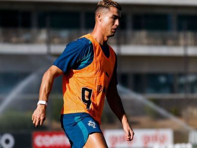 Cristiano Ronaldo deixa concentração da seleção de Portugal após discussão com Jorge Jesus sobre seu papel na equipe