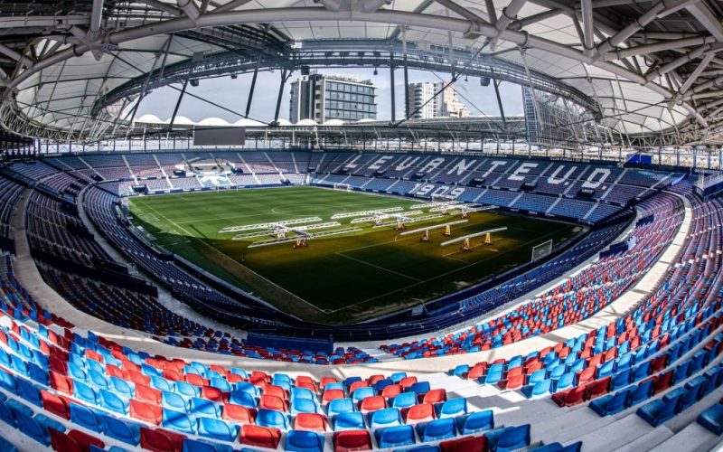 Levante recebe o Barcelona em busca de surpreender na 5ª rodada da LaLiga, neste domingo às 11h15
