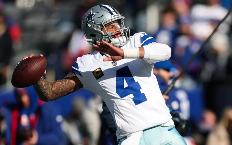 Dak Prescott se torna o quarterback com mais passes para touchdown na história dos Cowboys