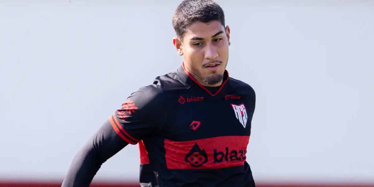 Daniel Lima é emprestado pelo Atlético ao Al-Waab SC após perder espaço no elenco