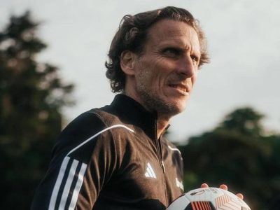 Forlán convoca Uruguai com três jogadores do futebol brasileiro para amistosos contra Japão e Coreia do Sul