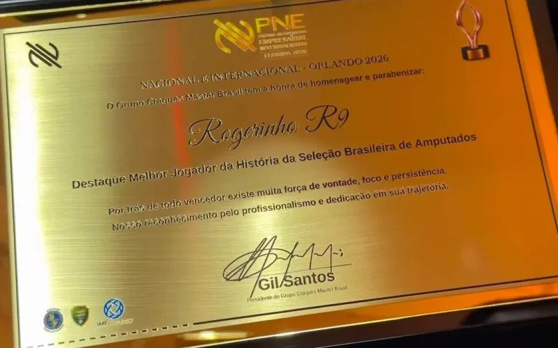 Rogerinho R9 é eleito Melhor Jogador da História do Futebol de Amputados em homenagem em Orlando