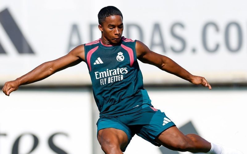 José Mourinho confirma retorno gradual de Endrick na estreia da Champions League contra a Internazionale