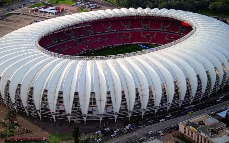 Internacional busca recuperação contra o Santos em jogo crucial do Brasileirão no Beira-Rio