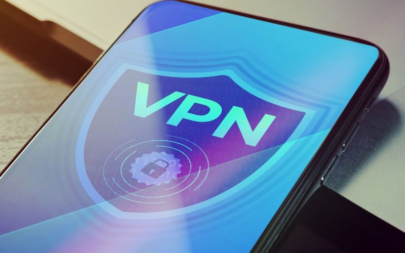 Ligas europeias criticam patrocínio da FIFA a empresa de VPN por riscos à transmissão de jogos