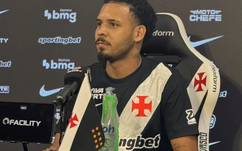 Gabriel Pereira, novo zagueiro do Vasco, revela: "Minha escola foi a rua"